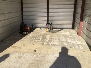 10 x 15 storage unit in Louisville, KY