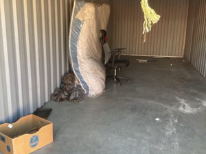 10 x 30 storage unit in Indianapolis, IN