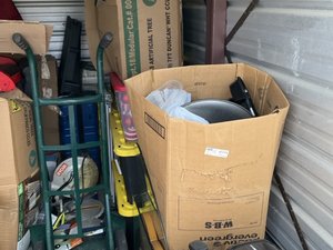 5 x 10 unit in Louisville