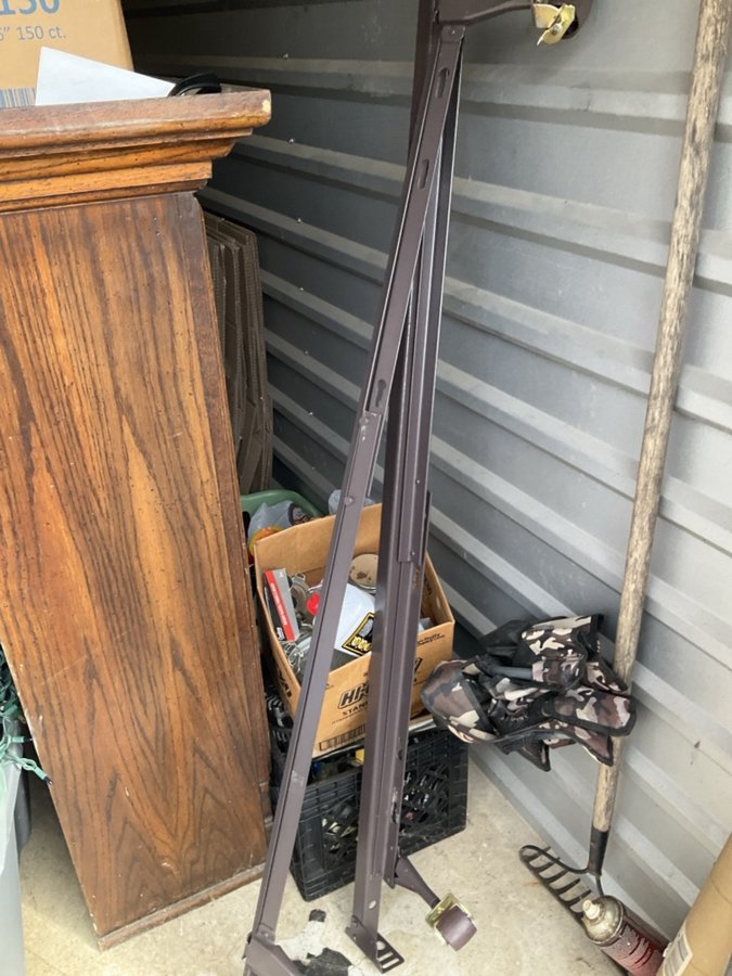 10 x 15 storage unit in Louisville, KY
