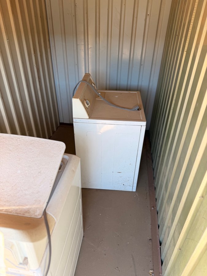 5 x 10 storage unit in Plainview, TX