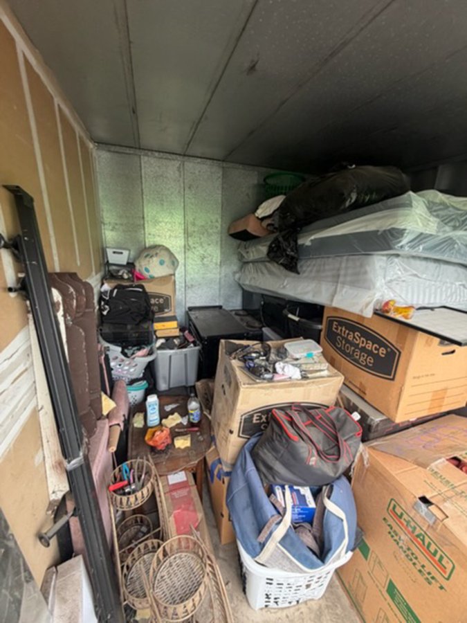 10 x 10 storage unit in San Jacinto, CA