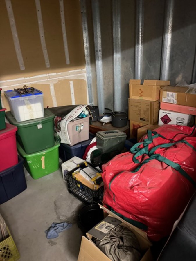 10 x 10 storage unit in San Jacinto, CA