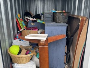 5 x 10 storage unit in Bealeton, VA
