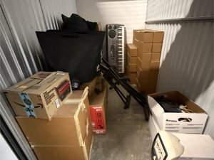 5 x 9 storage unit in Houston, TX