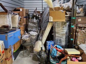 10 x 15 storage unit in College Park, GA