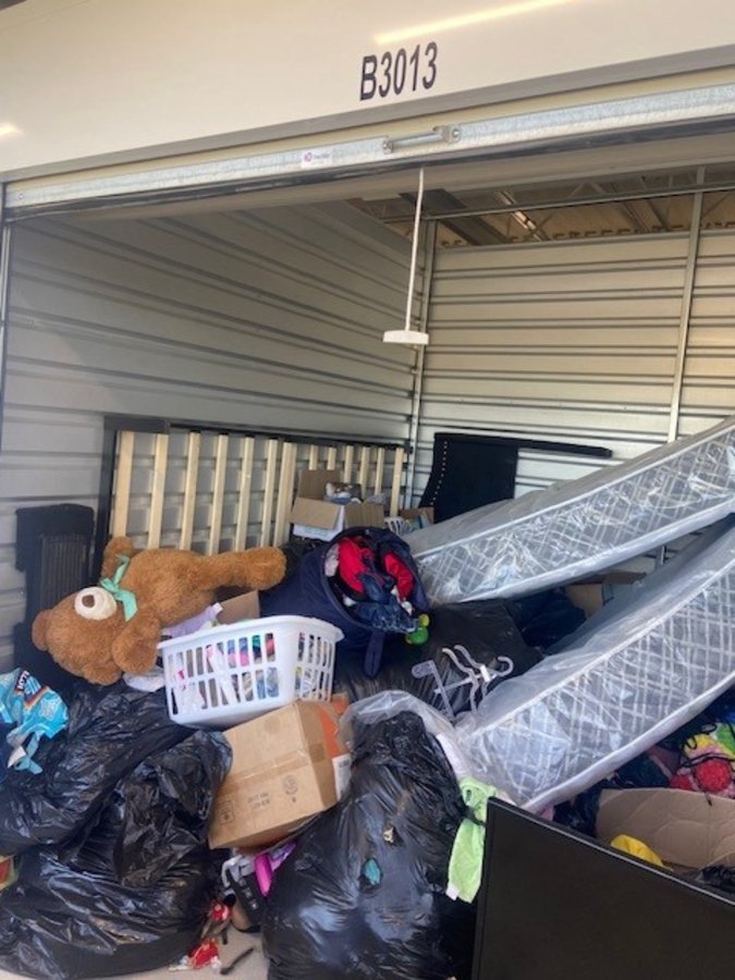 10 x 10 storage unit in Kansas City, MO