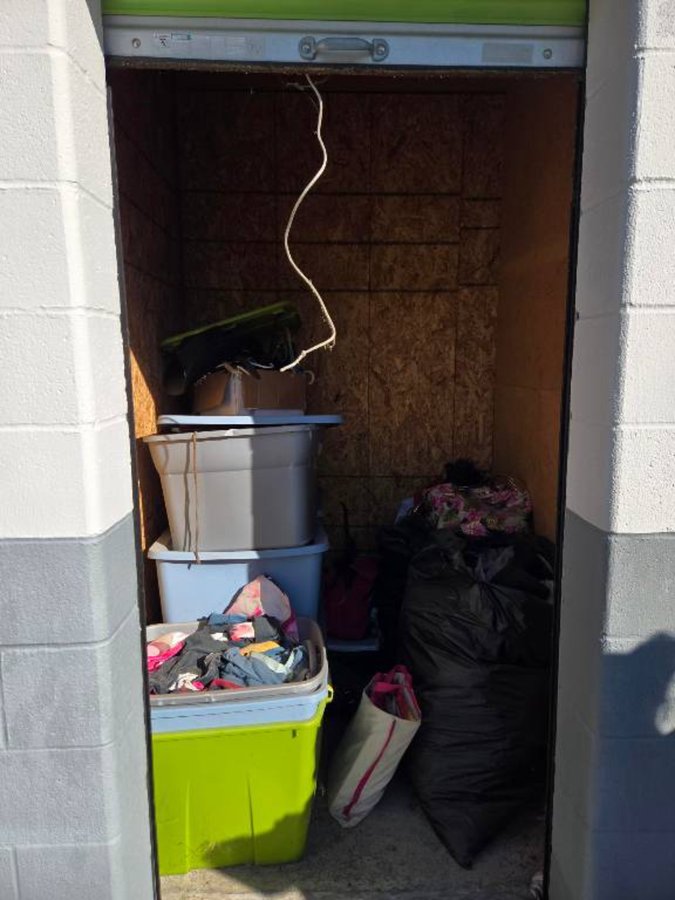 5 x 5 storage unit in Louisville, KY