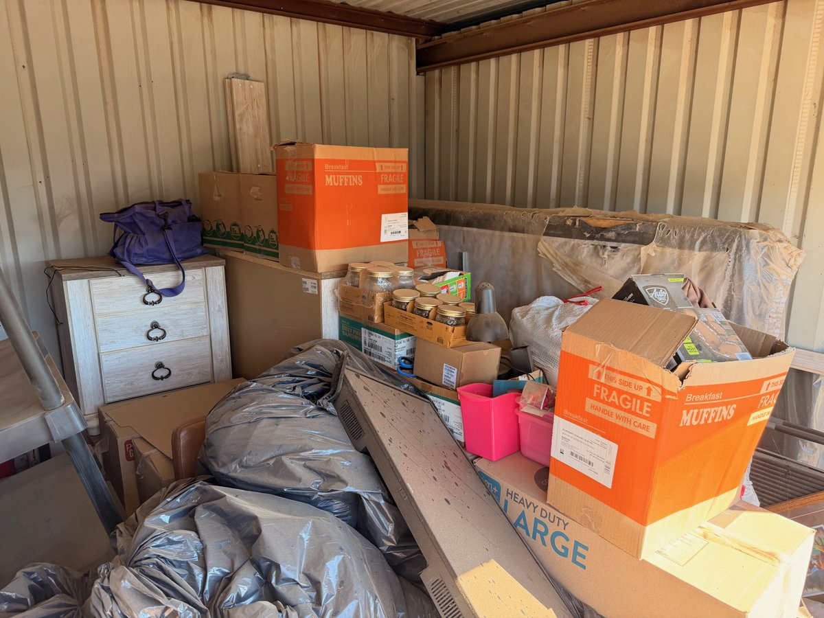 10 x 10 storage unit in Plainview, TX