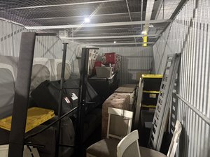 10 x 25 storage unit in Highland Park, MI