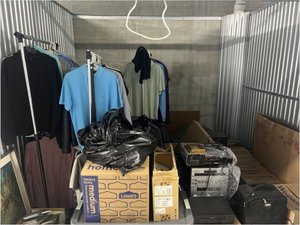 10 x 10 storage unit in Pompano Beach, FL