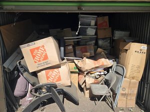 10 x 25 storage unit in Walnut, CA