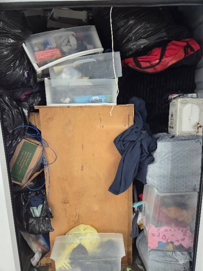 6 x 5 storage unit in Lansing, MI