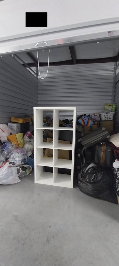 10 x 10 storage unit in Lakeland, FL