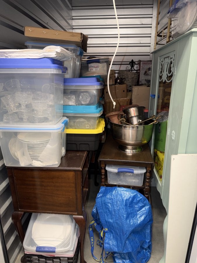 5 x 10 storage unit in Lorton, VA