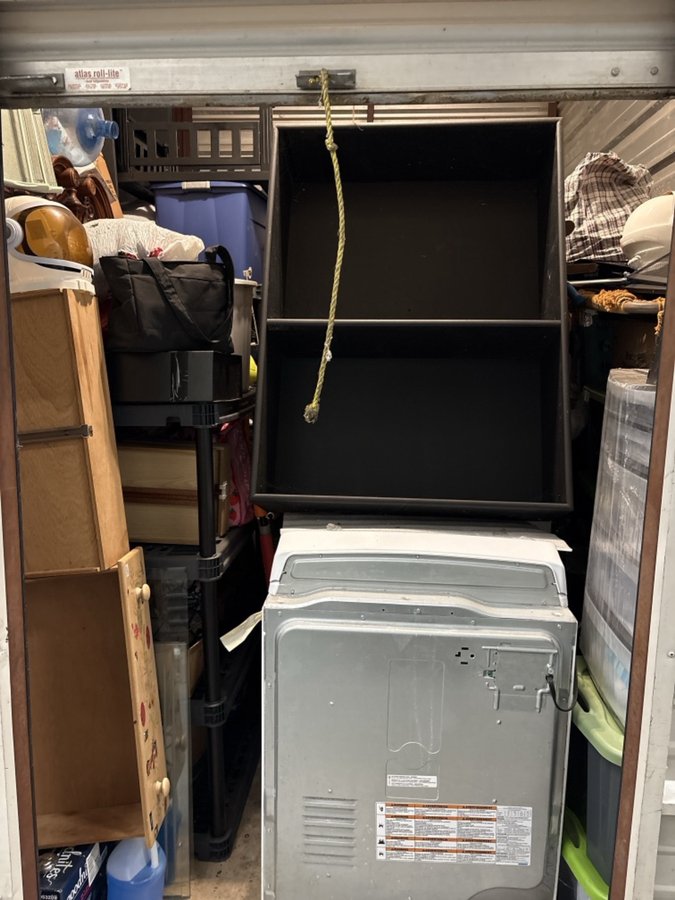 10 x 15 storage unit in Bridgewater, NJ