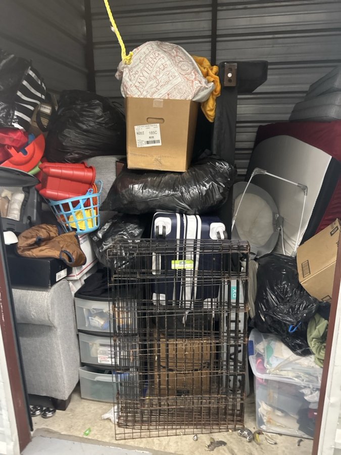 10 x 10 storage unit in Bridgewater, NJ