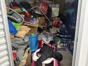 10 x 10 storage unit in Bridgewater, NJ