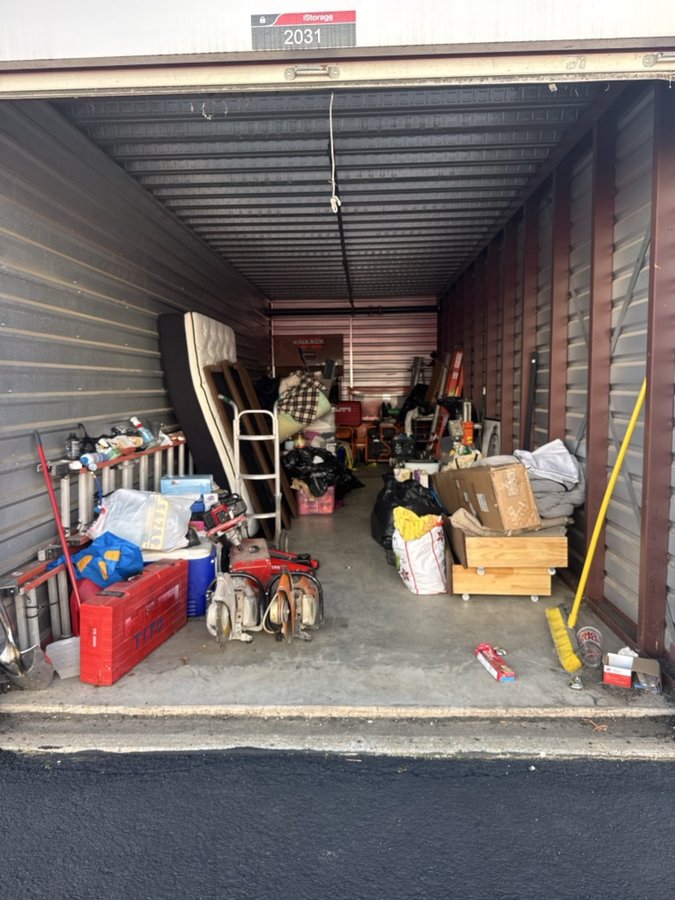 10 x 30 storage unit in Bridgewater, NJ