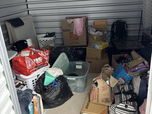 10 x 10 storage unit in Bridgewater, NJ
