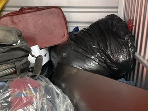 15 x 5 storage unit in Louisville, KY