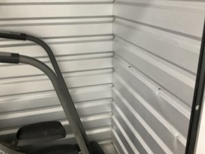 10 x 5 storage unit in Louisville, KY