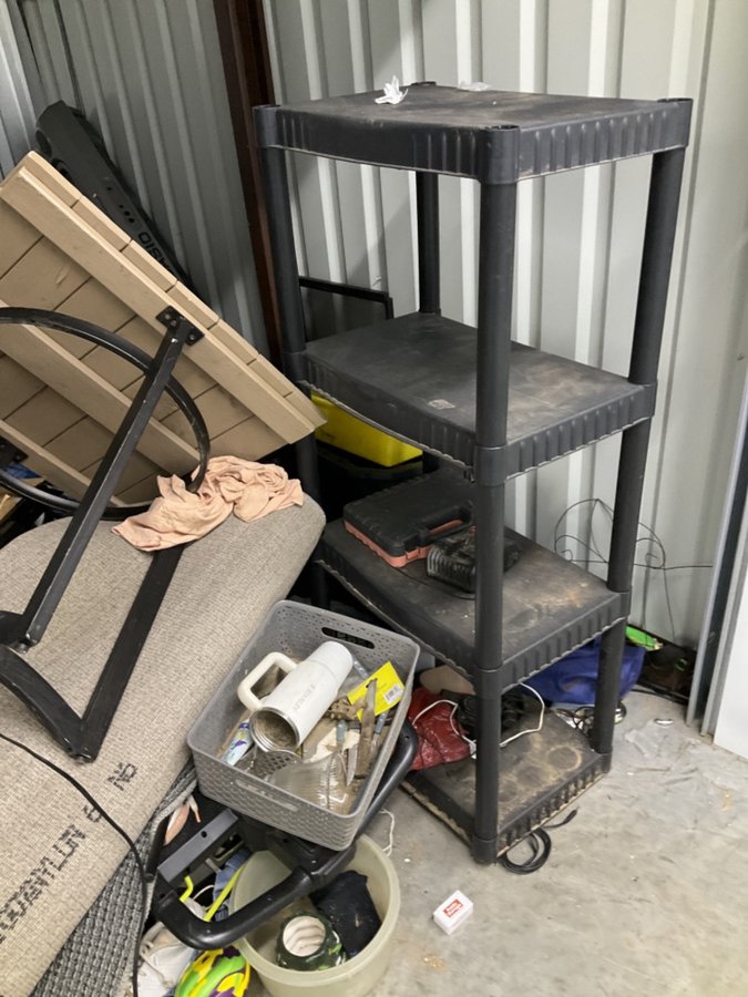 10 x 10 storage unit in Mobile, AL