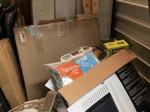 10 x 10 storage unit in Louisville, KY