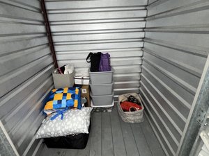 5 x 5 storage unit in Goleta, CA