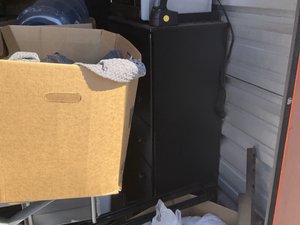10 x 10 unit in Louisville