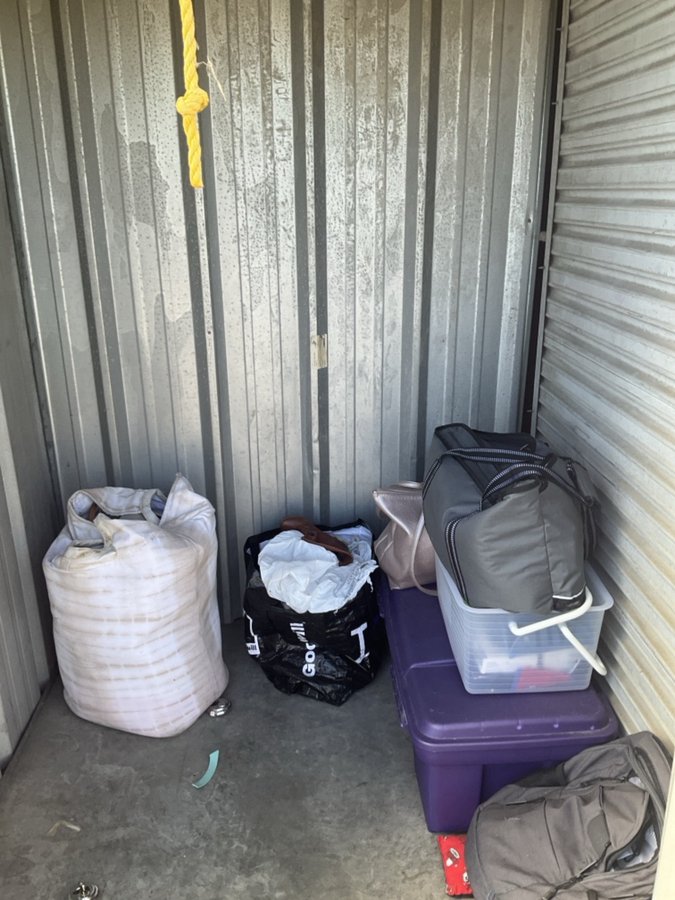 5 x 5 storage unit in Louisville, KY