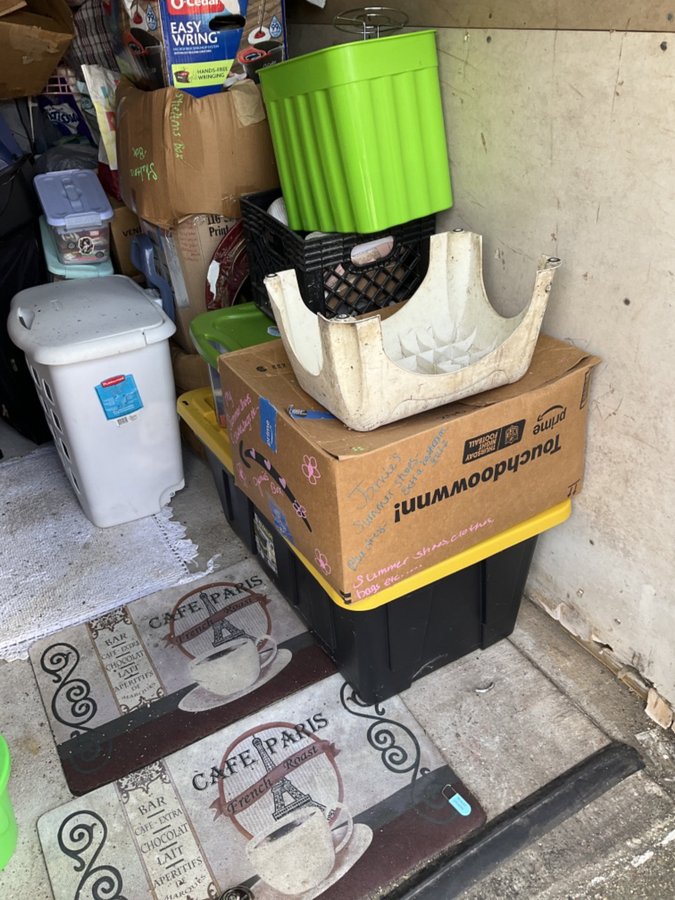 5 x 10 storage unit in Mobile, AL
