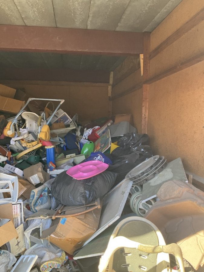 10 x 20 storage unit in Louisville, KY