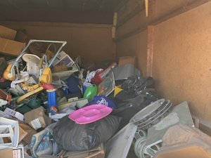 10 x 20 storage unit in Louisville, KY