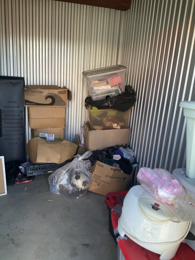 10 x 15 storage unit in Louisville, KY