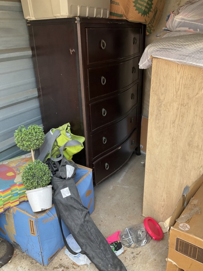 20 x 10 storage unit in Mobile, AL