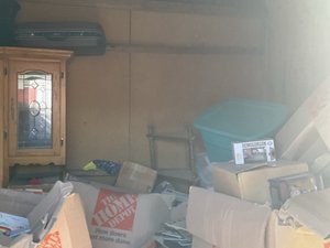 10 x 10 unit in Louisville