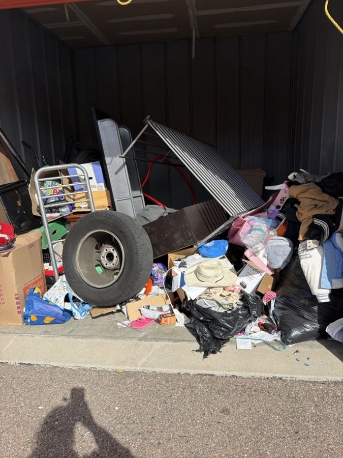10 x 10 storage unit in Colorado Springs, CO
