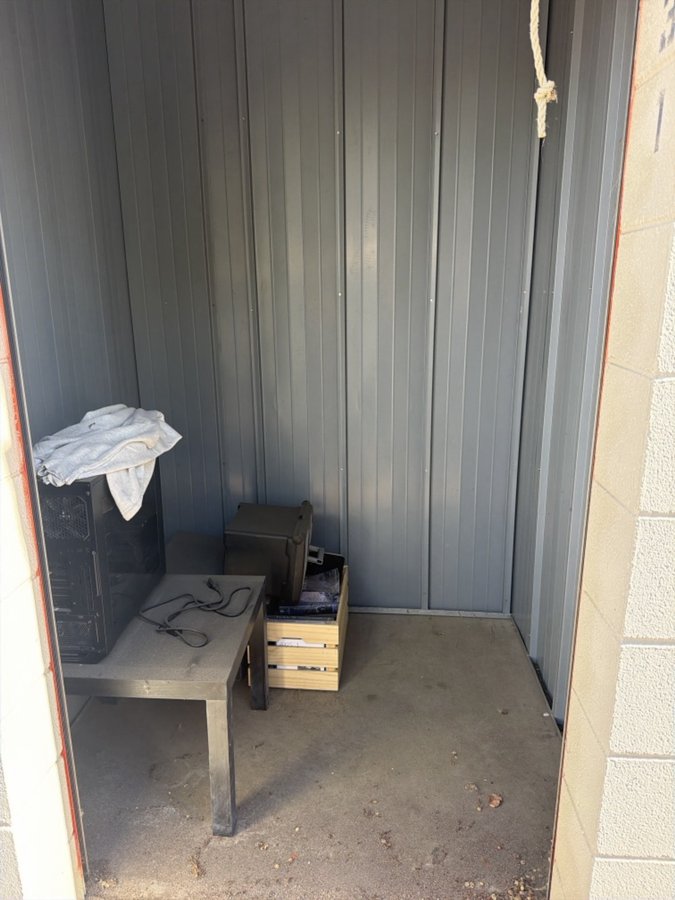 5 x 5 storage unit in Colorado Springs, CO
