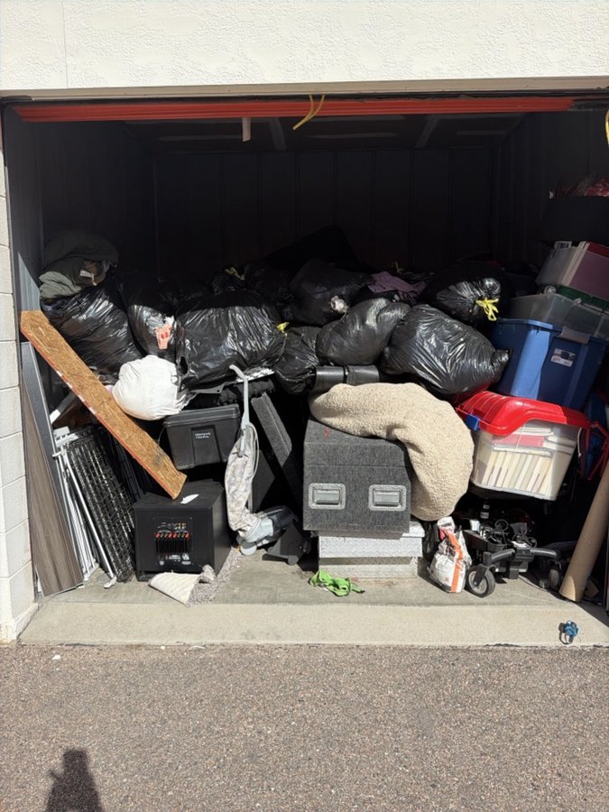 10 x 10 storage unit in Colorado Springs, CO