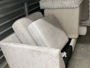 10 x 10 storage unit in Mobile, AL