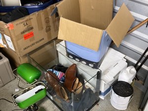 10 x 7 storage unit in Mobile, AL
