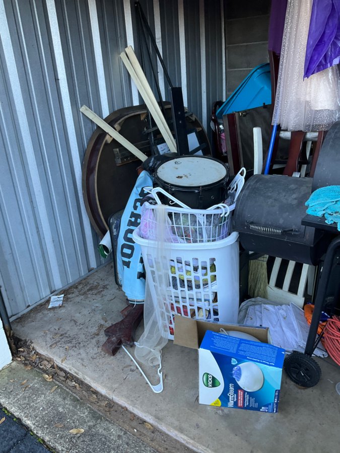 10 x 8 storage unit in Mobile, AL