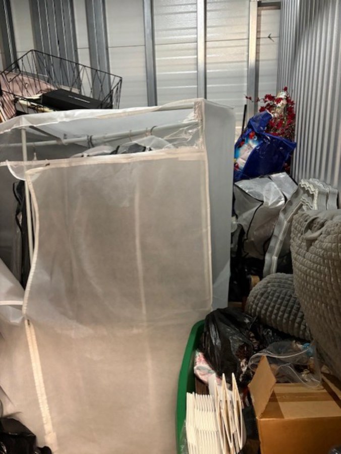 11 x 15 storage unit in Washington, DC