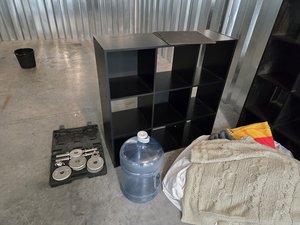 10 x 20 unit in Wilmington