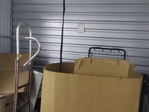 10 x 5 storage unit in Lakeland, FL