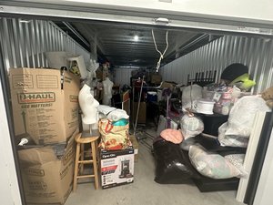 10 x 20 unit in Minneapolis