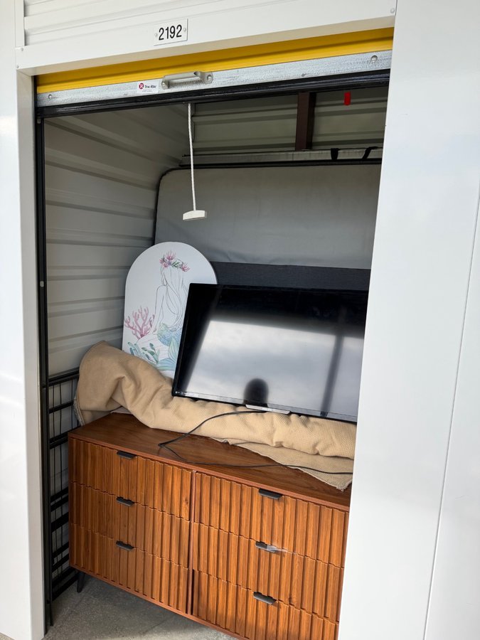 5 x 5 storage unit in Eagan, MN