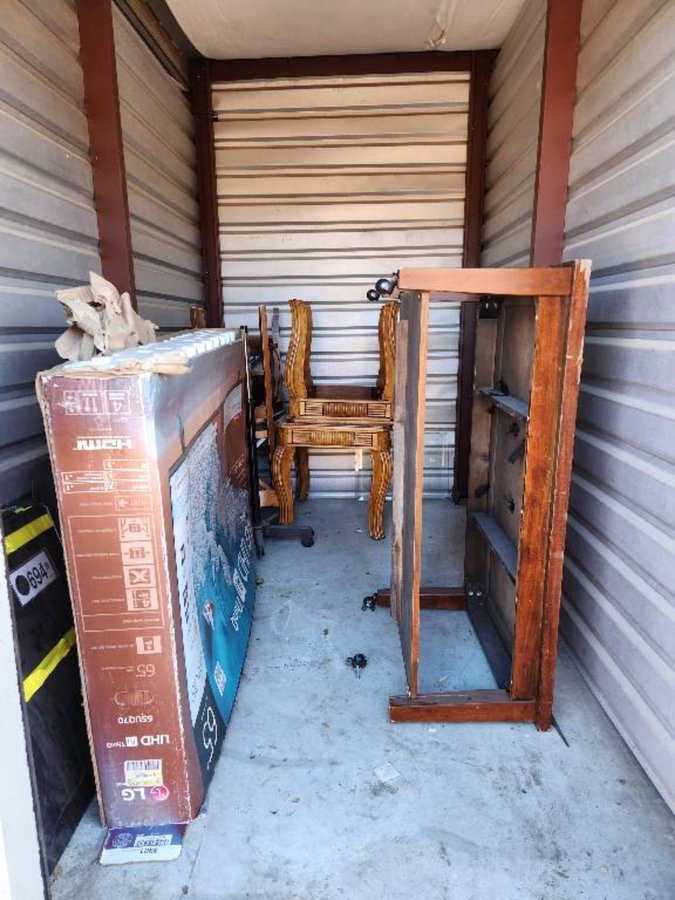 5 x 10 storage unit in Plano, TX