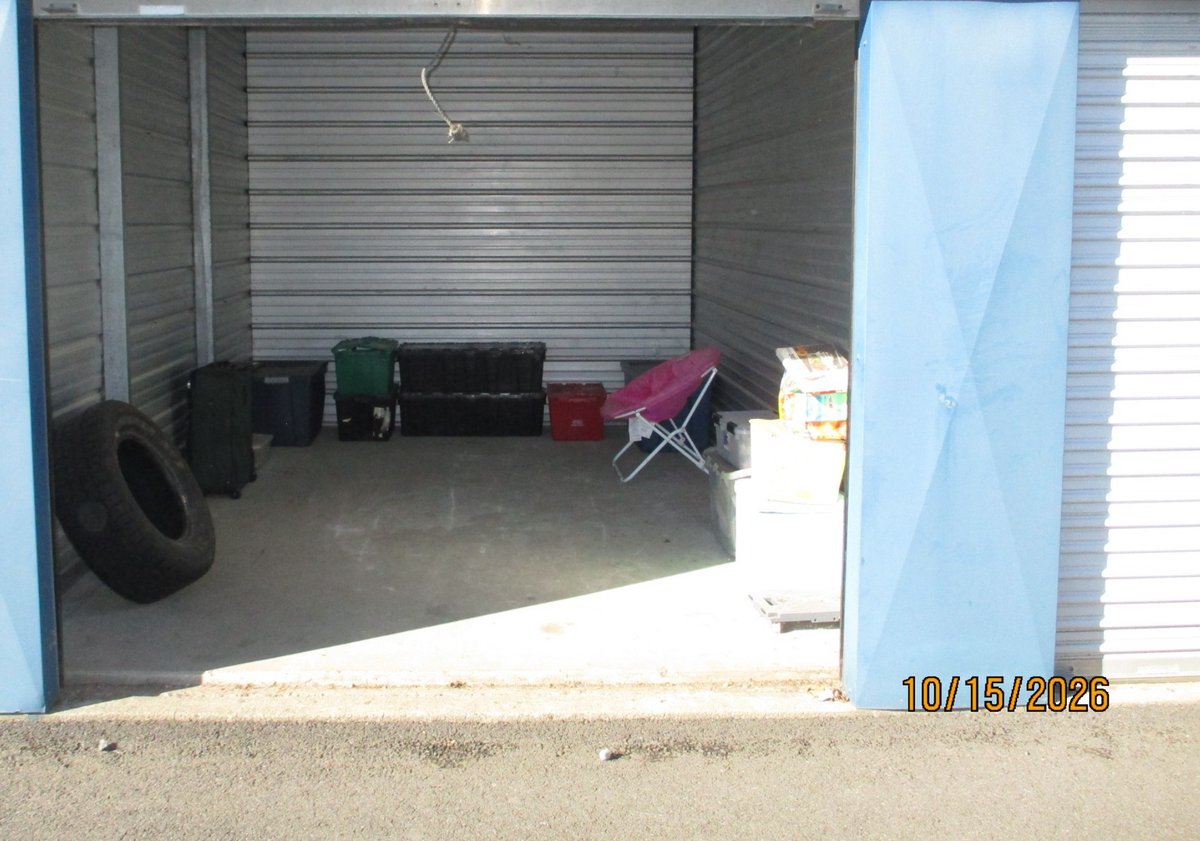 10 x 15 storage unit in Spokane, WA